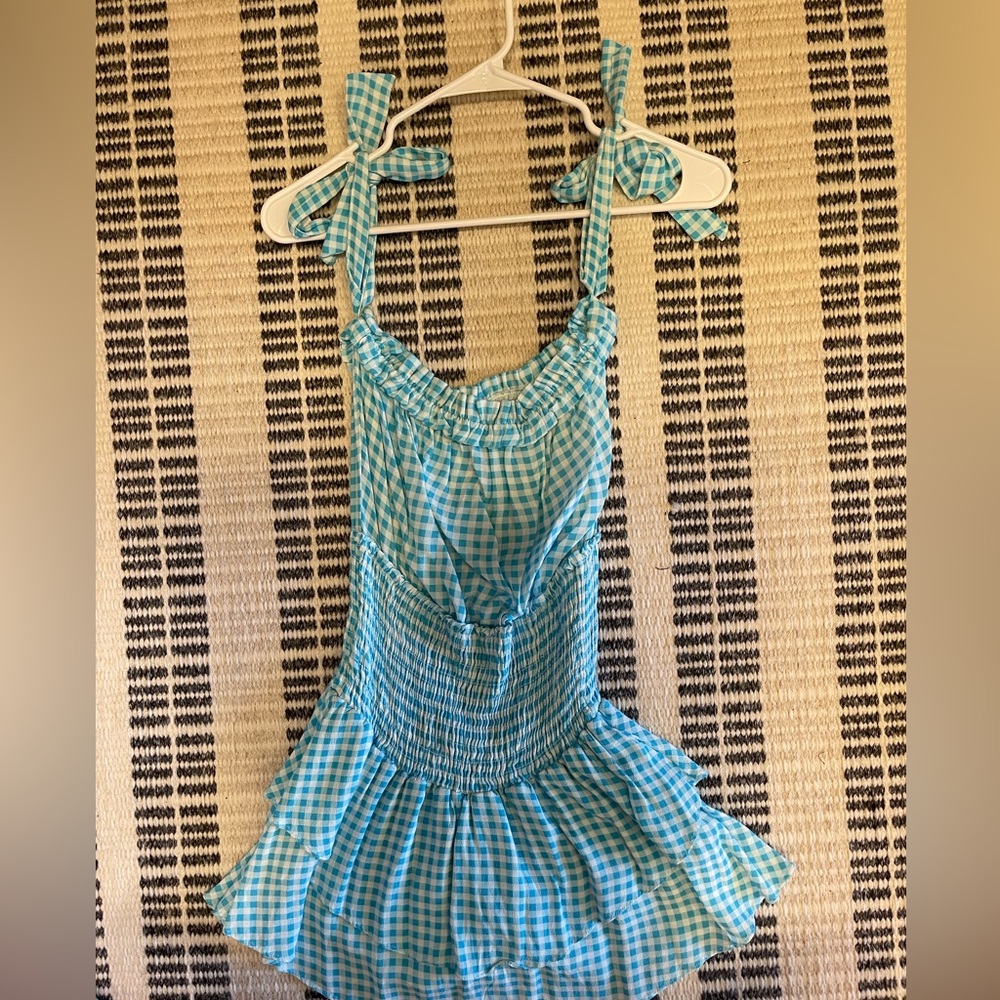 Bluelife blue and white romper size extra small
